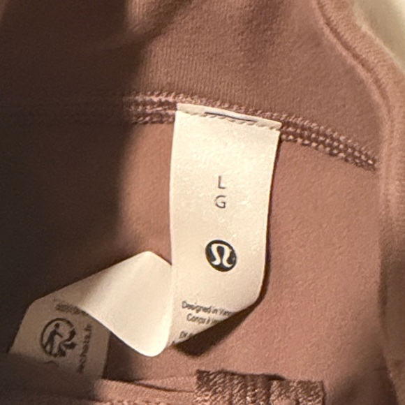 Two Lululemon Run Rulu Tops - Picture 4 of 6